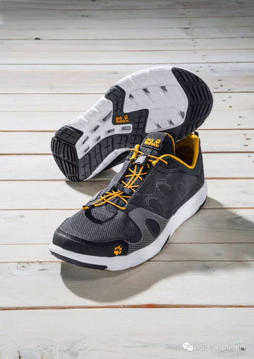 戶外運動鞋設計稿與戶外運動策劃的融合創(chuàng)新